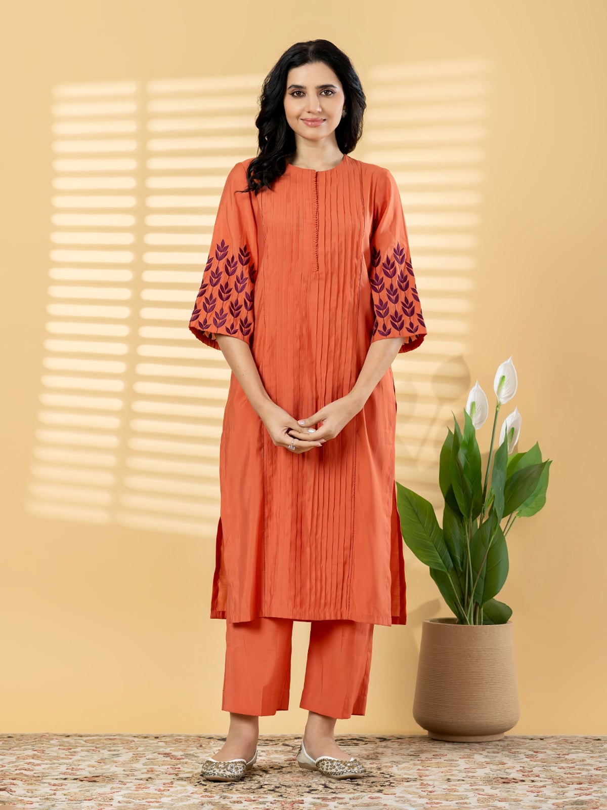 Burnt Orange Linen Tunic and Straight Leg Trousers — Classy Orange Pants Outfits