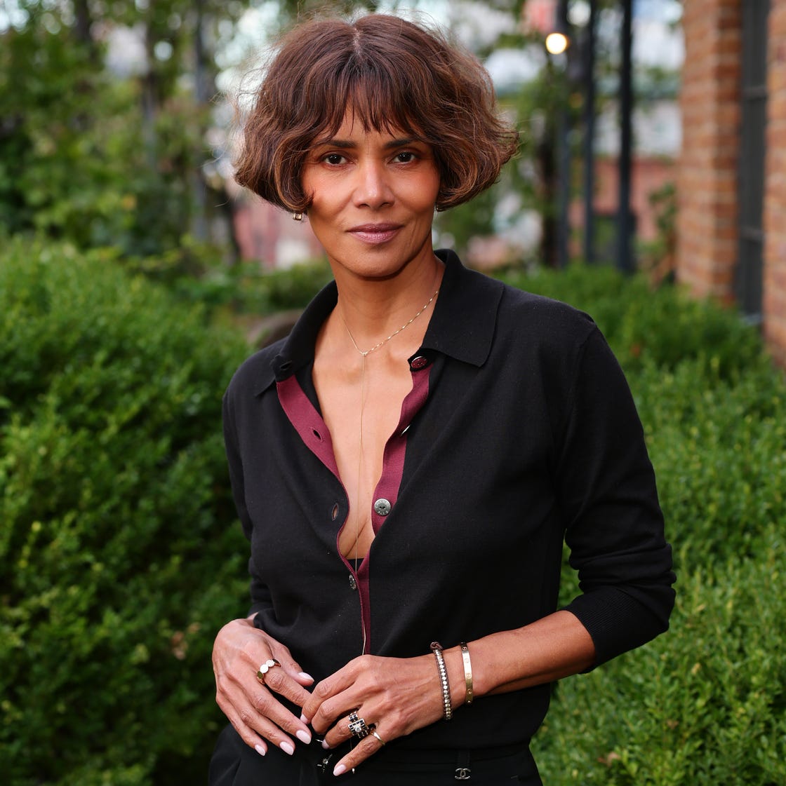 Short Textured Bob With Short Fringe Short Textured Bob With Short Fringe — Classy Outfit Hair