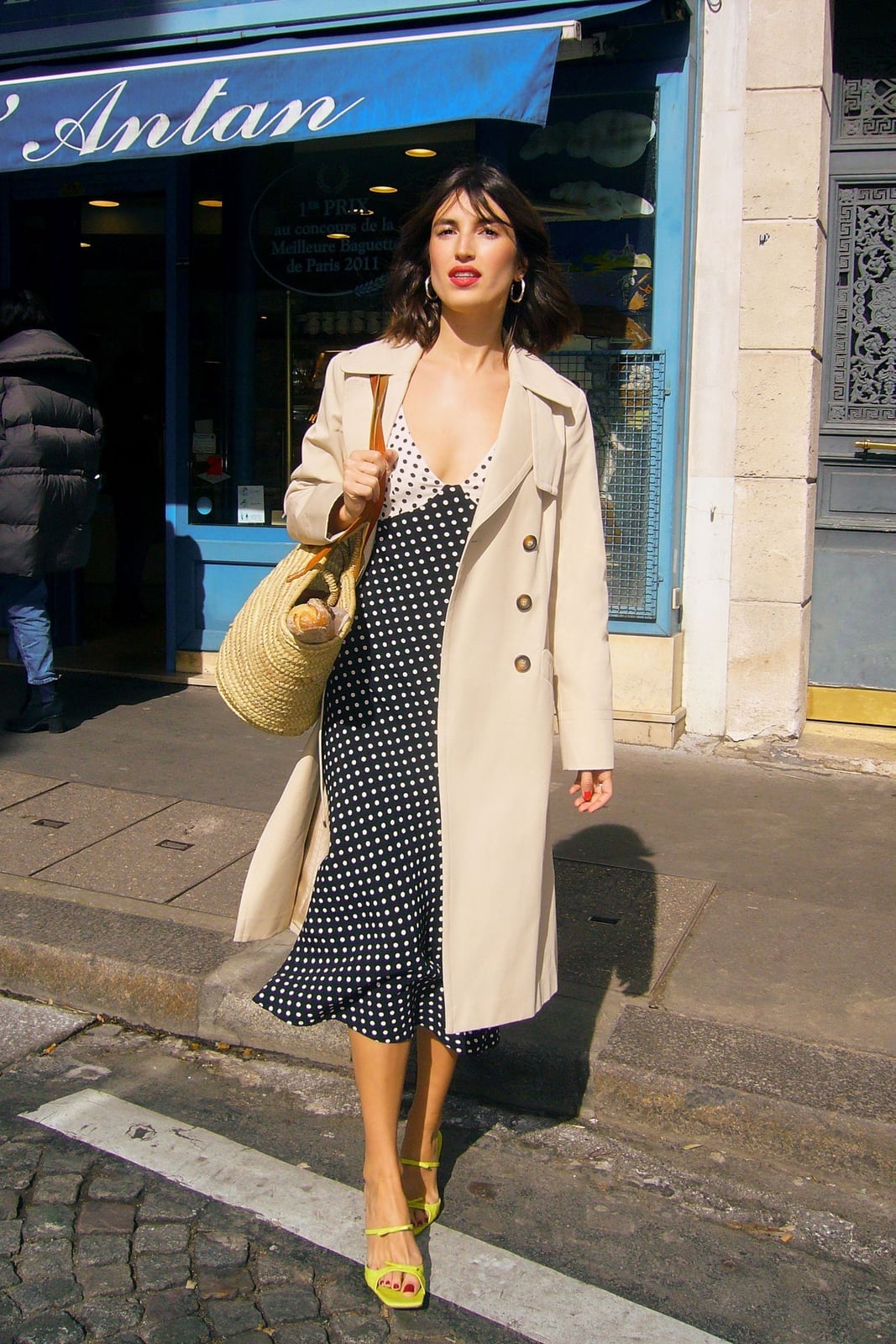Beige Trench Coat with Polka Dot Midi Dress Beige Trench Coat with Polka Dot Midi Dress — Classy Paris Outfits