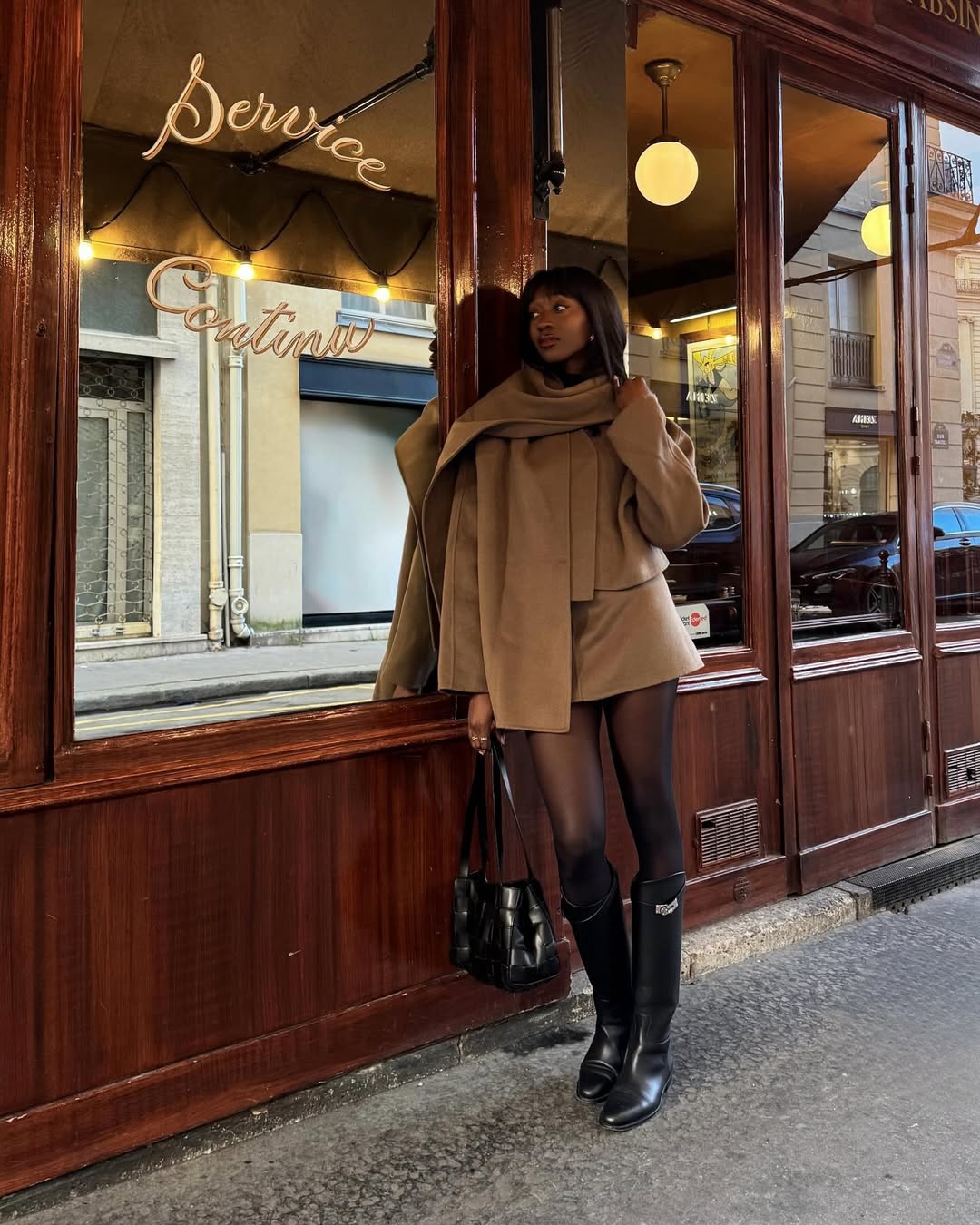 Camel Mini Set with Knee-High Boots for Evening Camel Mini Set with Knee-High Boots for Evening — Classy Paris Outfits