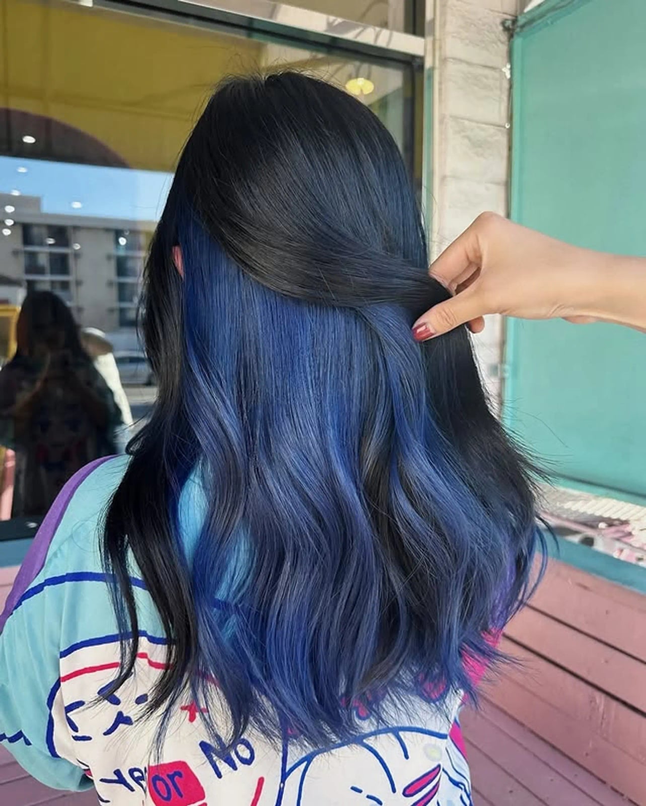 Mid-Back Dark Brown With Midnight Blue Peekaboo Mid-Back Dark Brown With Midnight Blue Peekaboo — Classy Peekaboo Hair