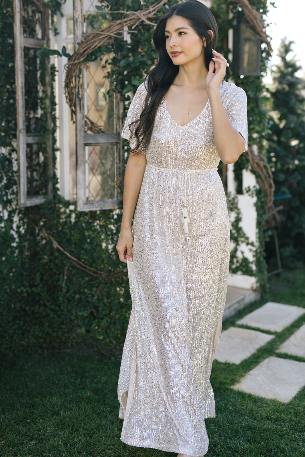 Champagne Sequined Dress with Fitted Waist and Thin Belt With Tassel Champagne Sequined Dress with Fitted Waist and Thin Belt With Tassel — Classy Photoshoot Dress