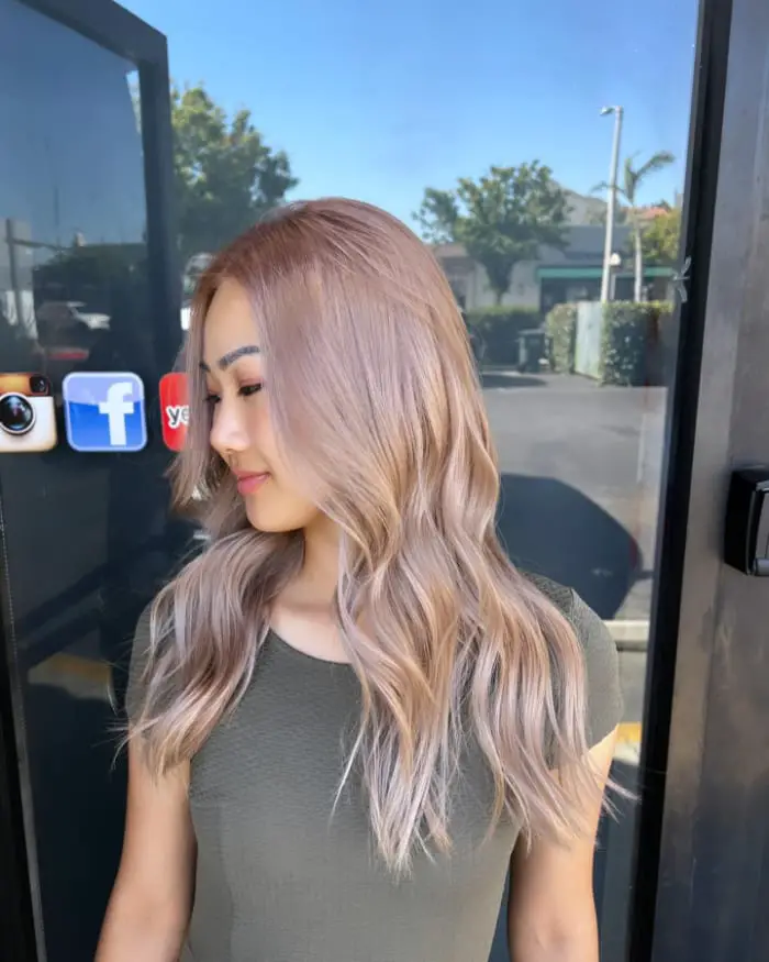 Mid Back Layers With Light Pink Blonde Mid Back Layers With Light Pink Blonde — Classy Pink Hair Color