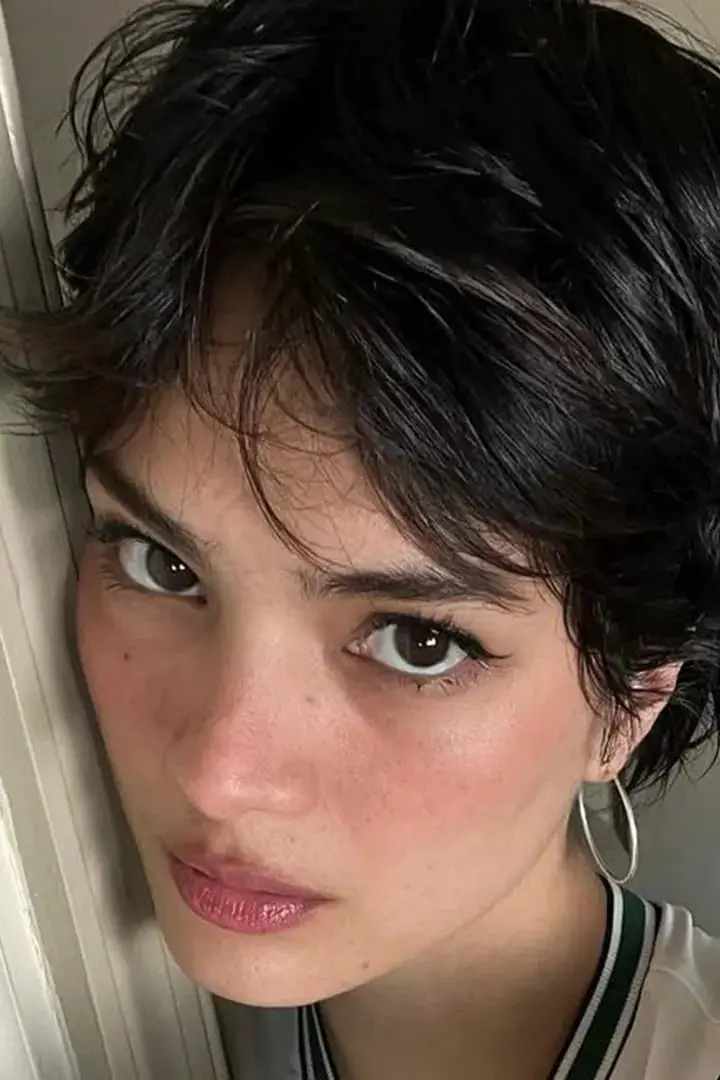 Wavy Dark Brown Pixie With Wispy Bangs Wavy Dark Brown Pixie With Wispy Bangs — Classy Pixie Cut