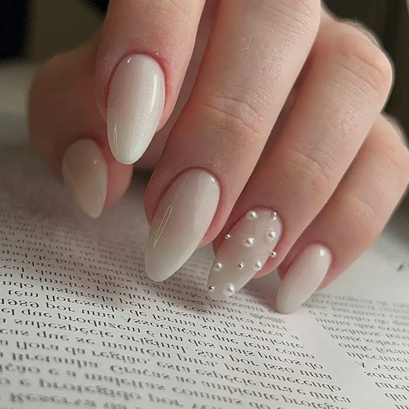 Pearlescent Shimmer Creamy Almond Nails — Classy Preppy Nails