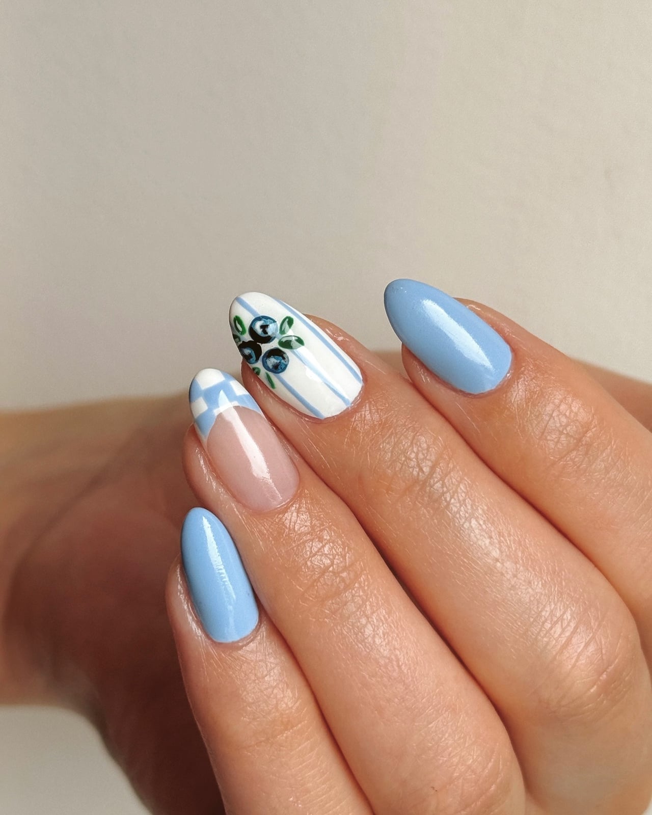 Brown Polka Dots Medium Oval Nails With Pale Pink Base — Classy Preppy Nails