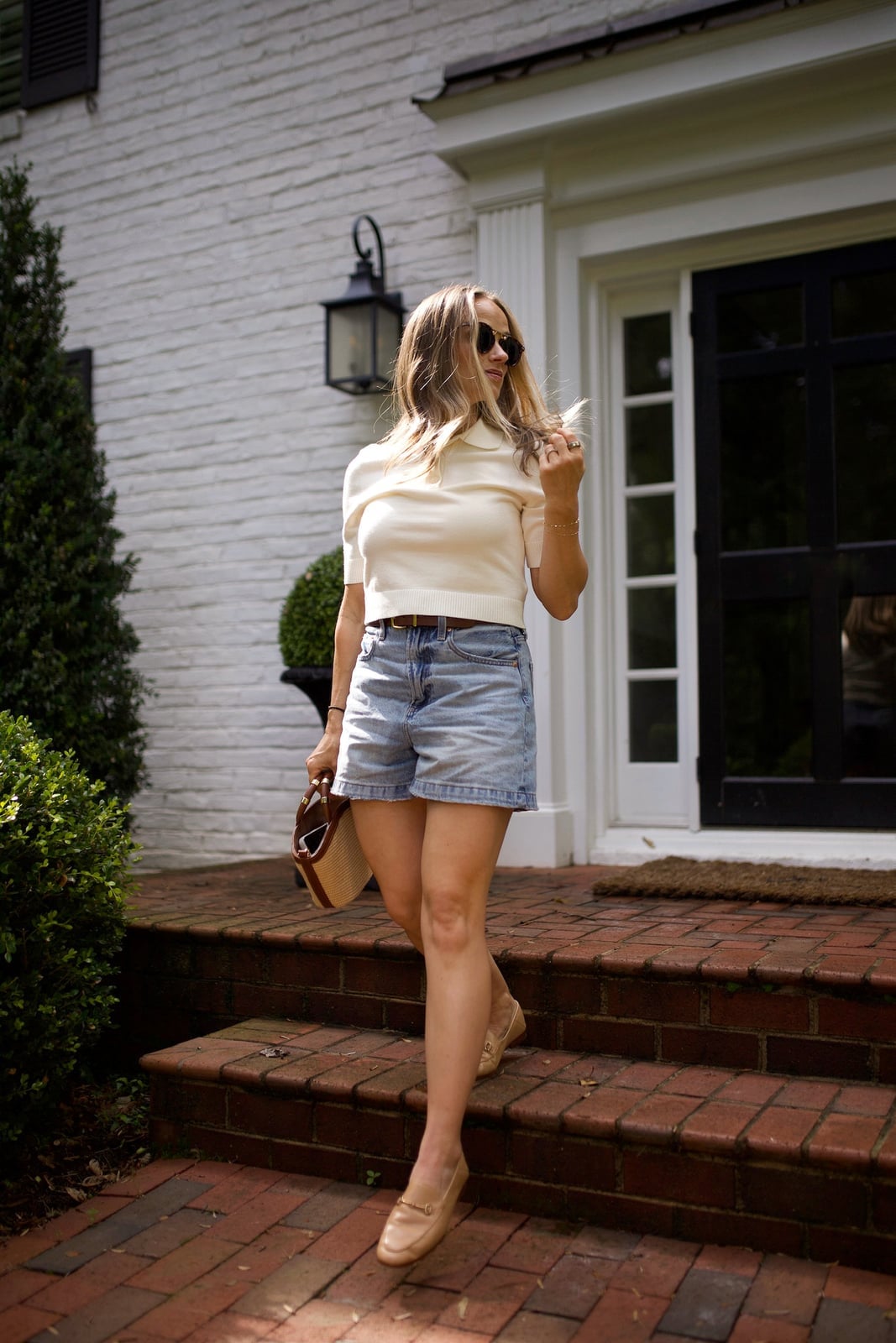 Off-Shoulder Knit Top With Denim Shorts Off-Shoulder Knit Top With Denim Shorts — Classy Preppy Outfits