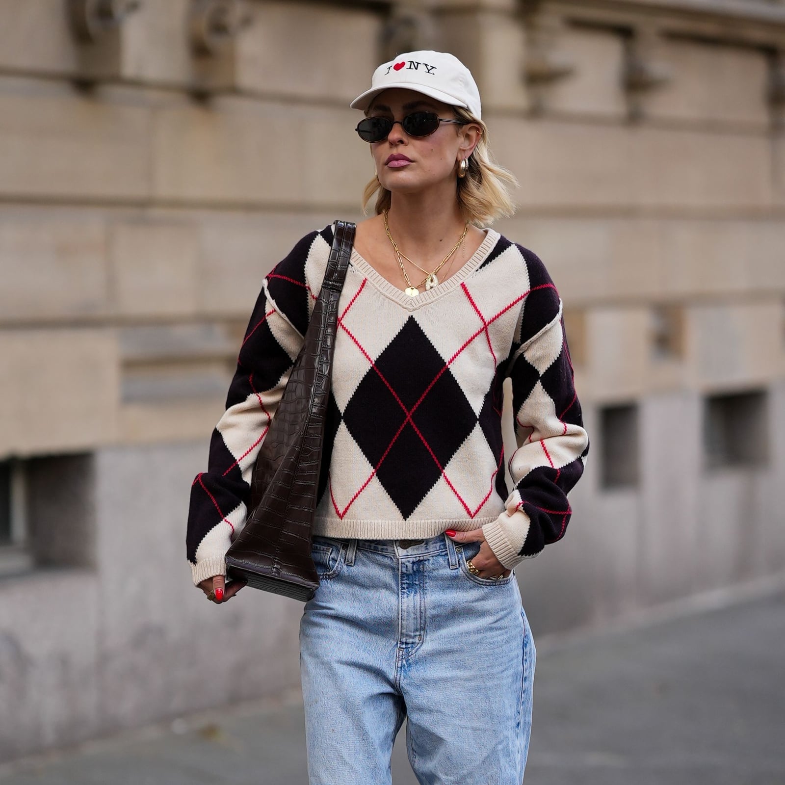 Argyle Sweater With Light Wash Jeans Argyle Sweater With Light Wash Jeans — Classy Preppy Outfits