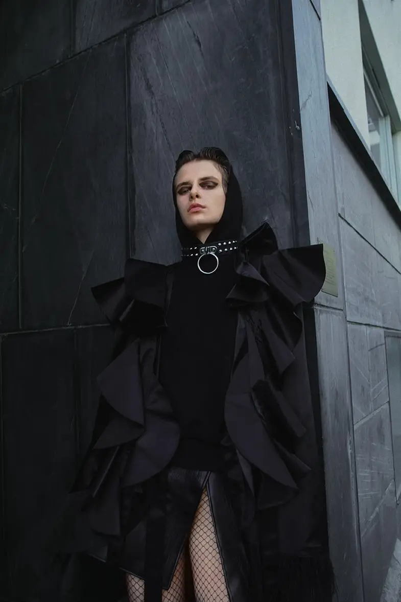 Ruffled Cape with Hooded Top and Ring Choker — Classy Punk Outfits