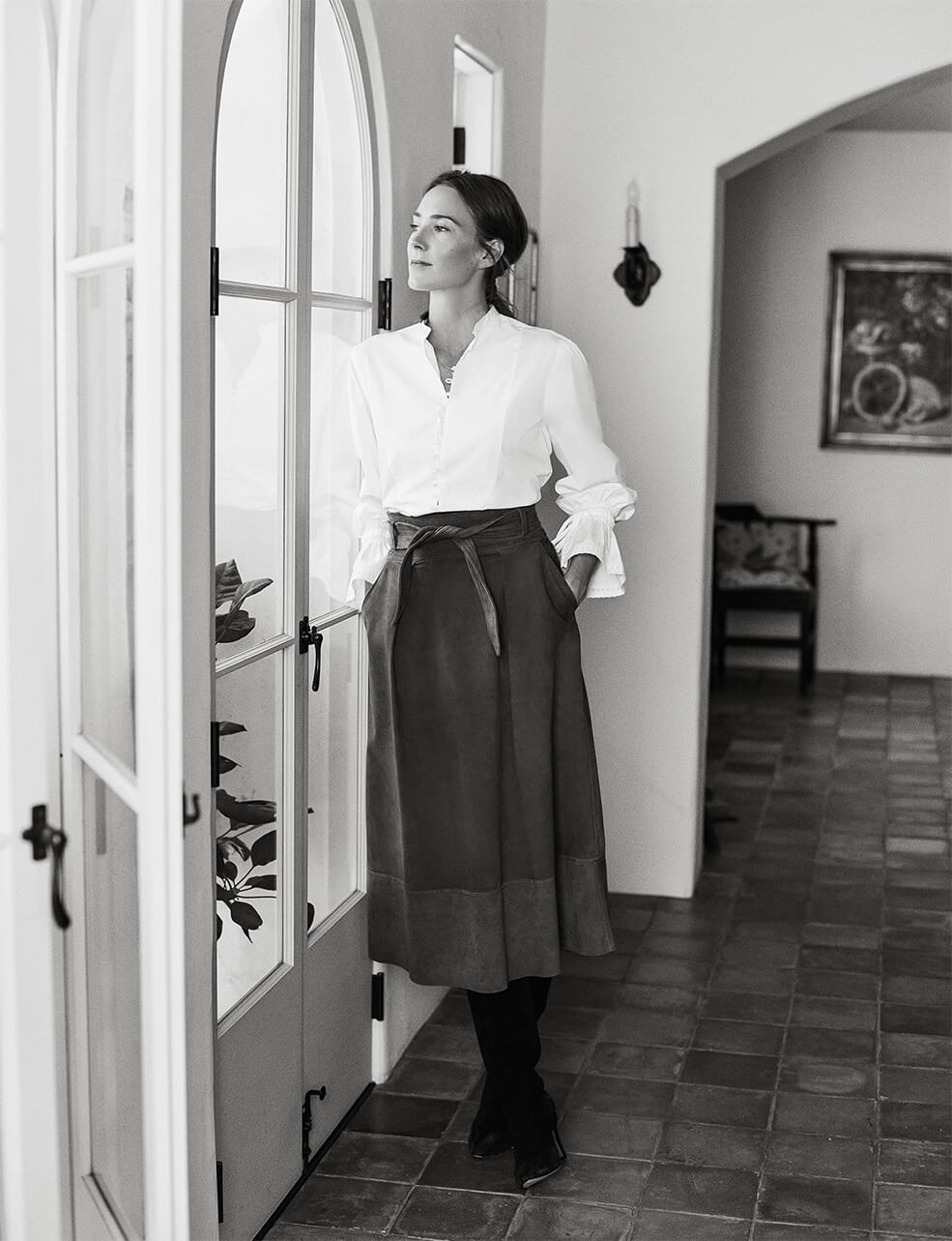 White Statement Sleeve Shirt With Gray Midi Skirt White Statement Sleeve Shirt With Gray Midi Skirt — Classy Ralph Lauren Outfits