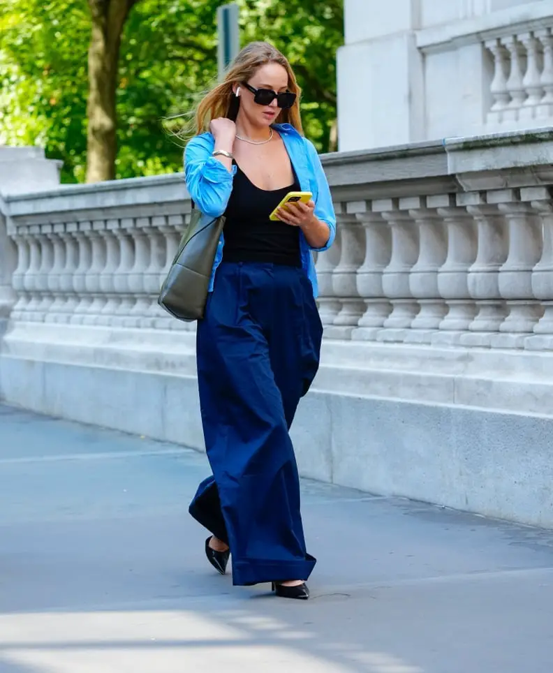 Oversized Blue Shirt With Navy Wide Leg Trousers Oversized Blue Shirt With Navy Wide Leg Trousers — Classy Ralph Lauren Outfits