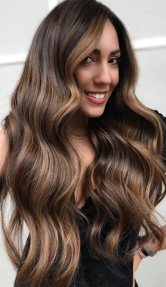 Mid-Back Toffee Brunette With Caramel Highlights, Wavy Mid-Back Toffee Brunette With Caramel Highlights, Wavy — Classy Rich Brunette
