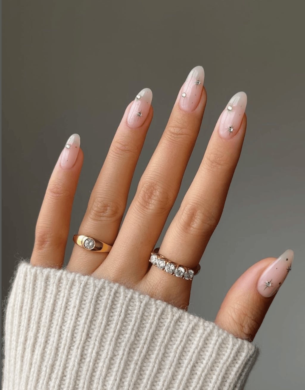 Medium Almond Sheer Pink with Star Accents Medium Almond Sheer Pink with Star Accents — Classy Ring Nails
