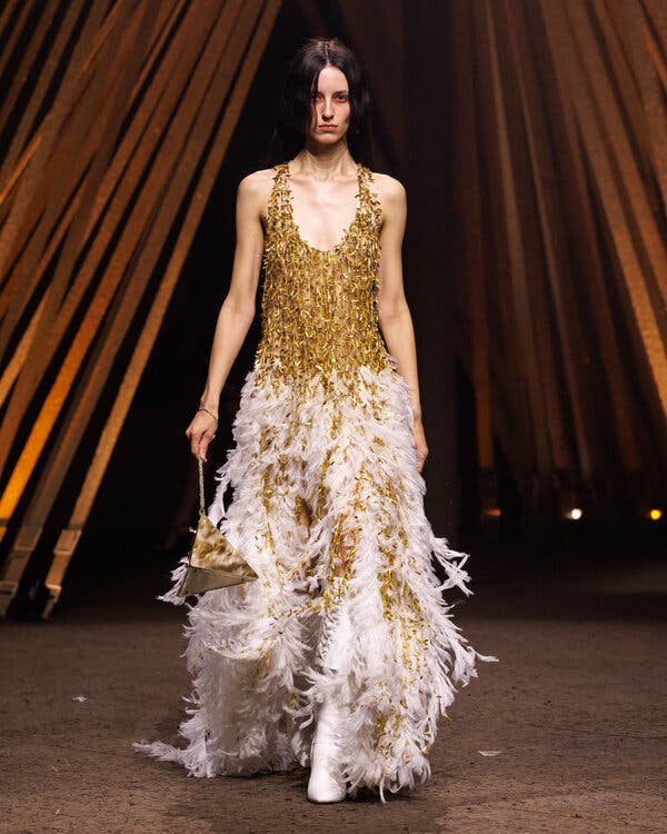 25 of the Best Looks from Fashion Week 2025 - The New York Times