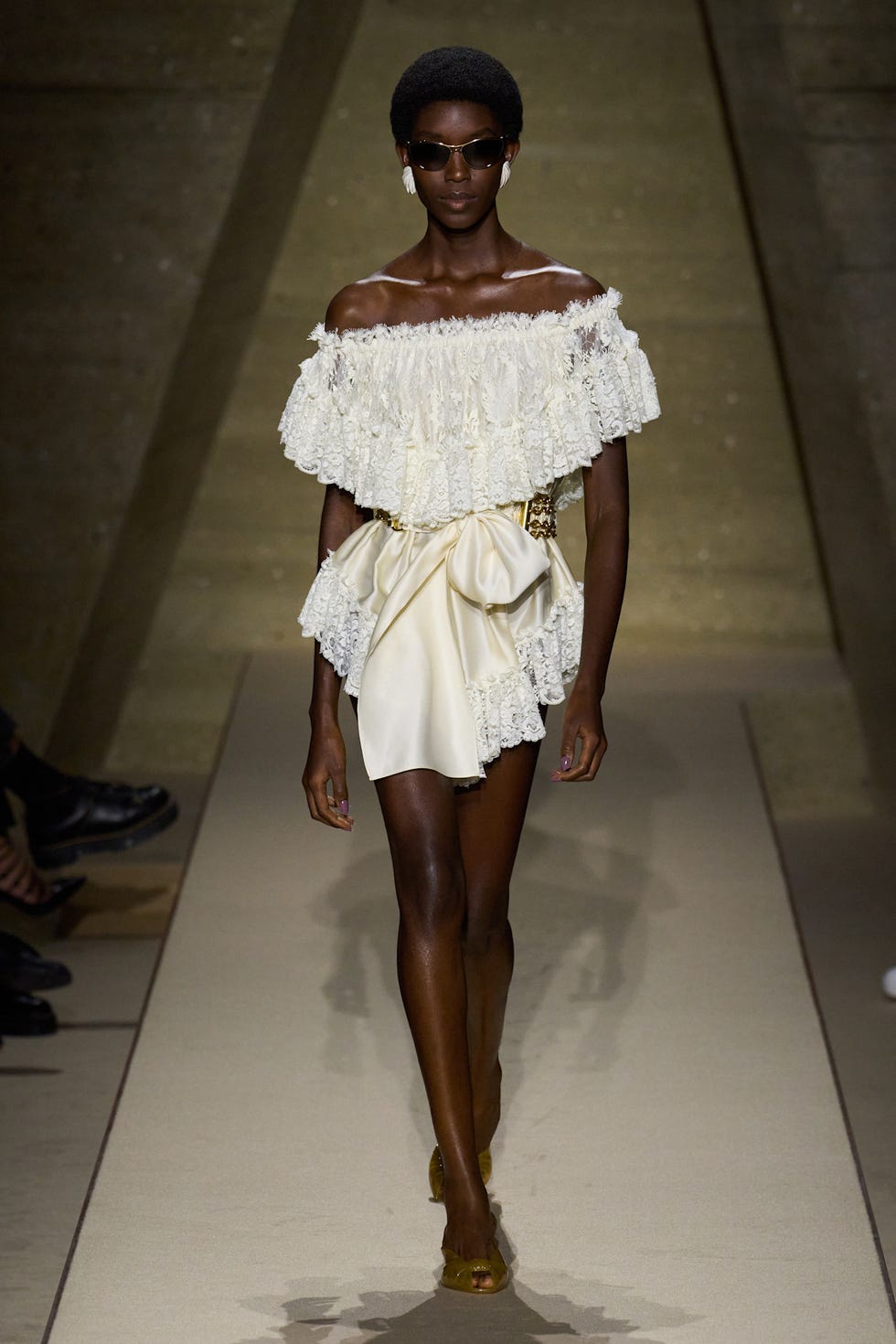 Ivory Lace Off-the-Shoulder Mini Dress With Gold Pointed-Toe Heels — Classy Runway Dresses