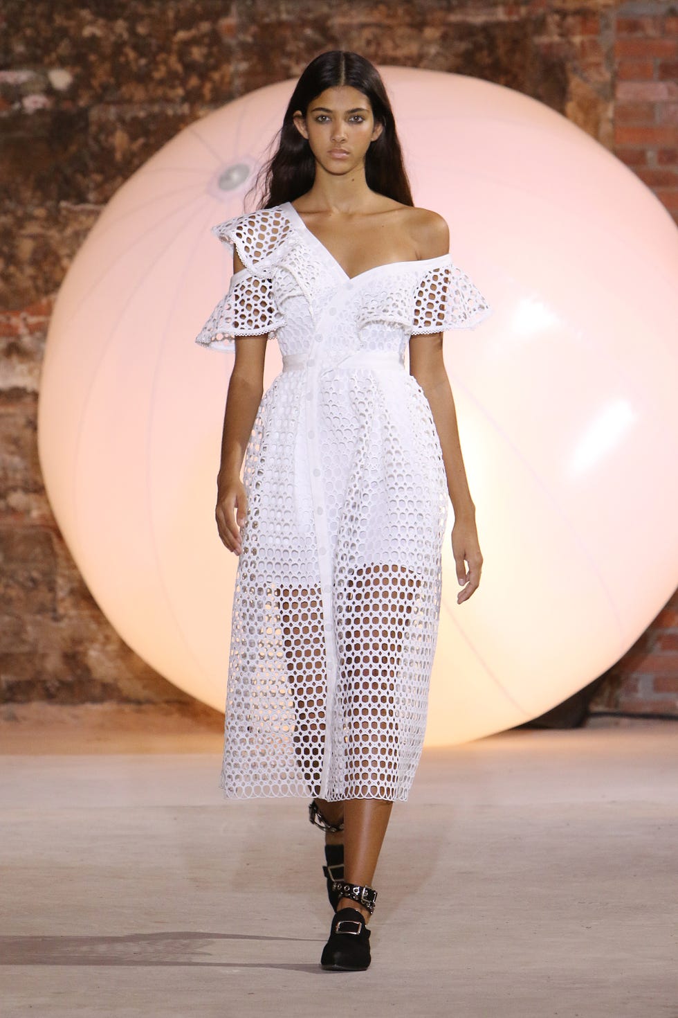 White Broderie Anglaise One-Shoulder Dress — Classy Runway Dresses