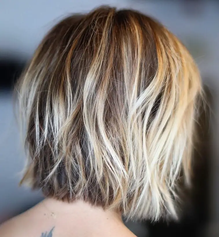 Collarbone Bob With Choppy Textured Ends Collarbone Bob With Choppy Textured Ends — Classy Shoulder Length Bob