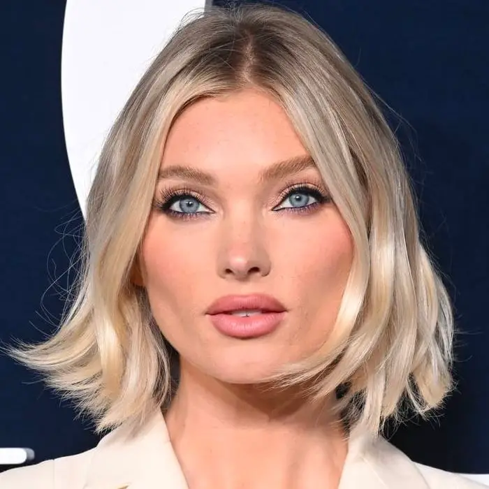 Collarbone Bob With Curtain Bangs And Waves Collarbone Bob With Curtain Bangs And Waves — Classy Shoulder Length Bob