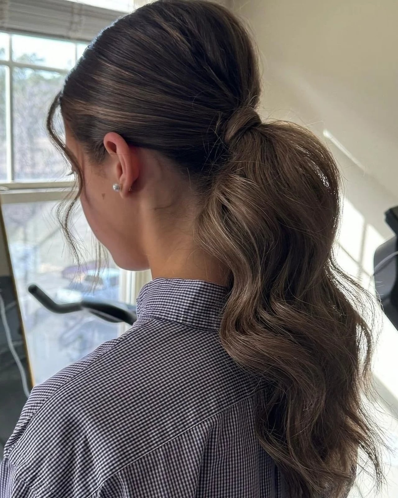 Voluminous Wavy Ponytail Voluminous Wavy Ponytail — Classy Sports Hair