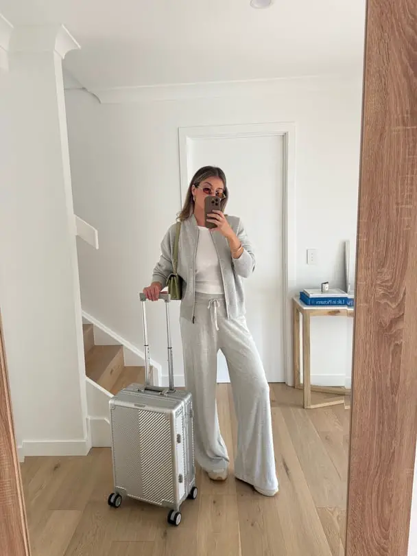 Gray Knit Set with Bomber Jacket for Travel — Classy Travel Outfits