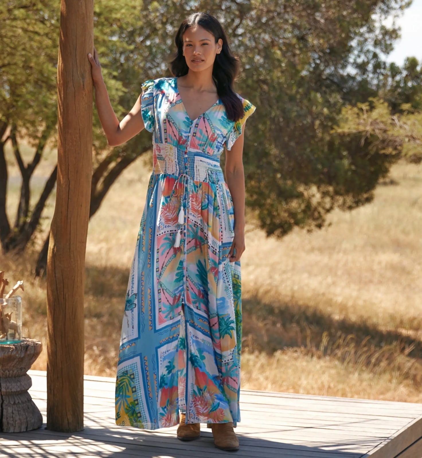 Maxi Dress with Bold Tropical Print and Short Sleeves — Classy Tropical Outfits