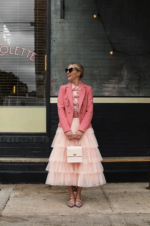Tiered Pink Tulle Midi Skirt with Pink Blazer Tiered Pink Tulle Midi Skirt with Pink Blazer — Classy Tulle Skirt Outfits