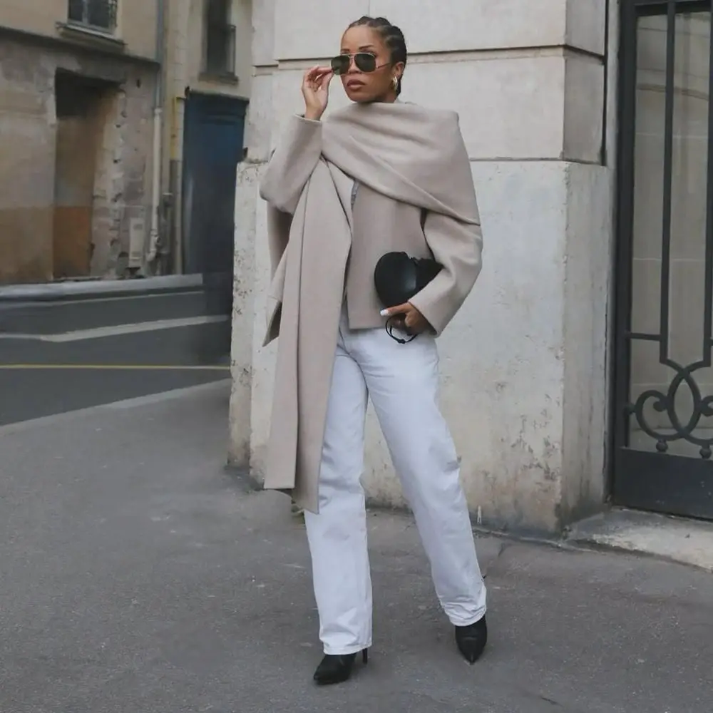 Wide Leg White Jeans With Beige Scarf And Black Heels — Classy White Jeans Outfits