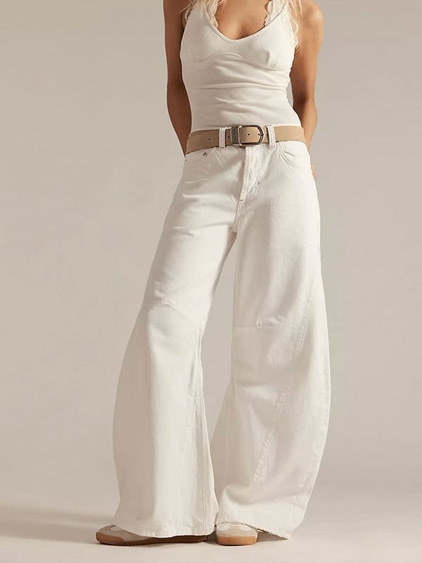 White Wide Leg Jeans With Tank Top And Belt White Wide Leg Jeans With Tank Top And Belt — Classy White Pants Outfits