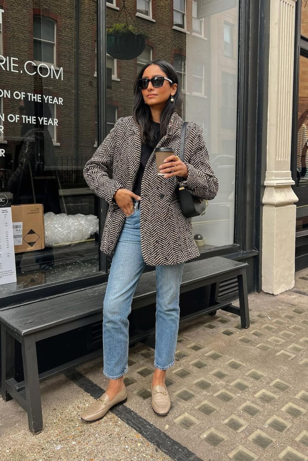 Herringbone Blazer with Black Top and Straight-Leg Blue Jeans Herringbone Blazer with Black Top and Straight-Leg Blue Jeans — Classy Work Outfits