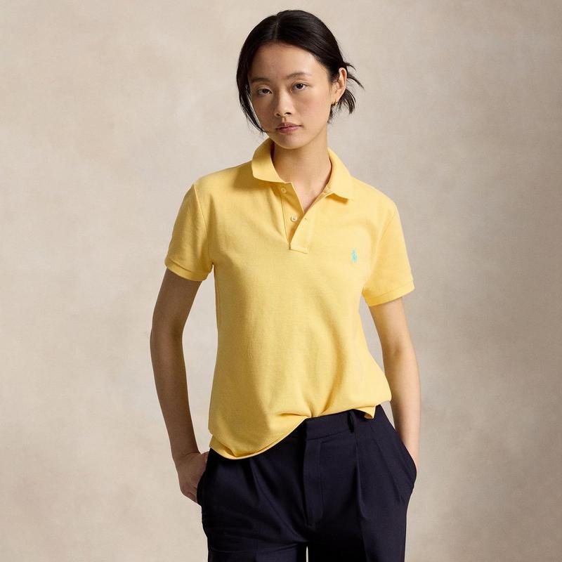 Light Yellow Relaxed Fit Button-Up Shirt Light Yellow Relaxed Fit Button-Up Shirt — Classy Yellow Top Outfits