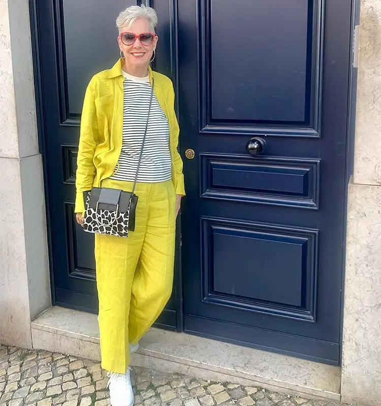 Bright Yellow Linen Shirt With Relaxed Trousers Bright Yellow Linen Shirt With Relaxed Trousers — Classy Yellow Top Outfits