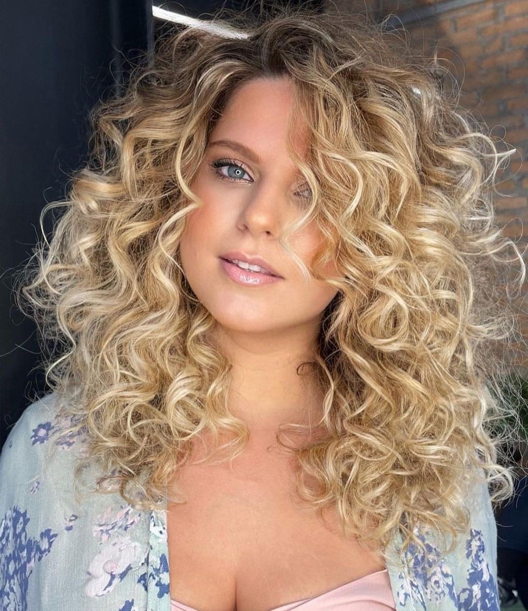 Collarbone Ash Blonde With Curtain Bangs — Curly Hair Dye Inspiration