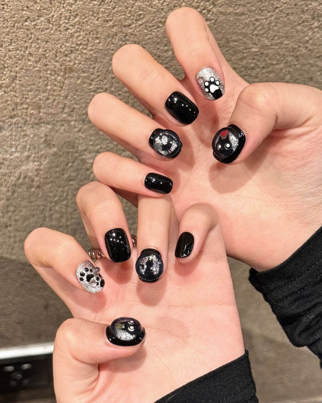 Short Square Black With Silver Paw Prints and Cat-Eye Short Square Black With Silver Paw Prints and Cat-Eye — Cute Black Nails