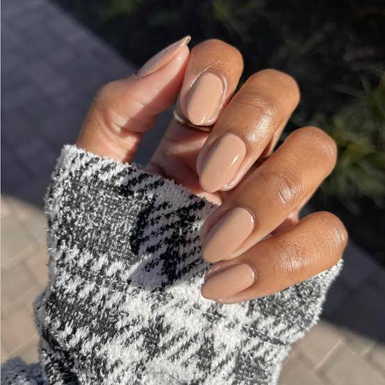 Sheer Milky Light Brown Glossy Nails Sheer Milky Light Brown Glossy Nails — Cute Brown Nails