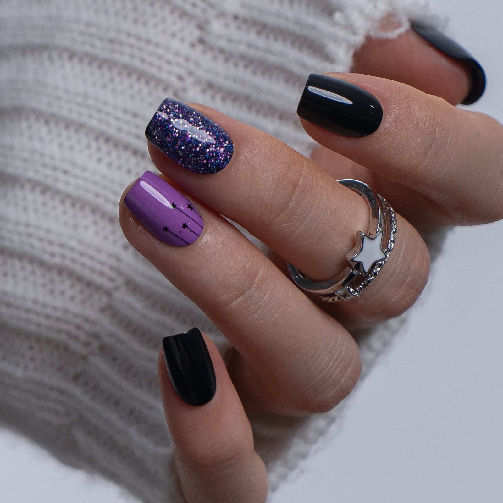 Black Glitter Star Squoval Nails Black Glitter Star Squoval Nails — Cute Dark Nails
