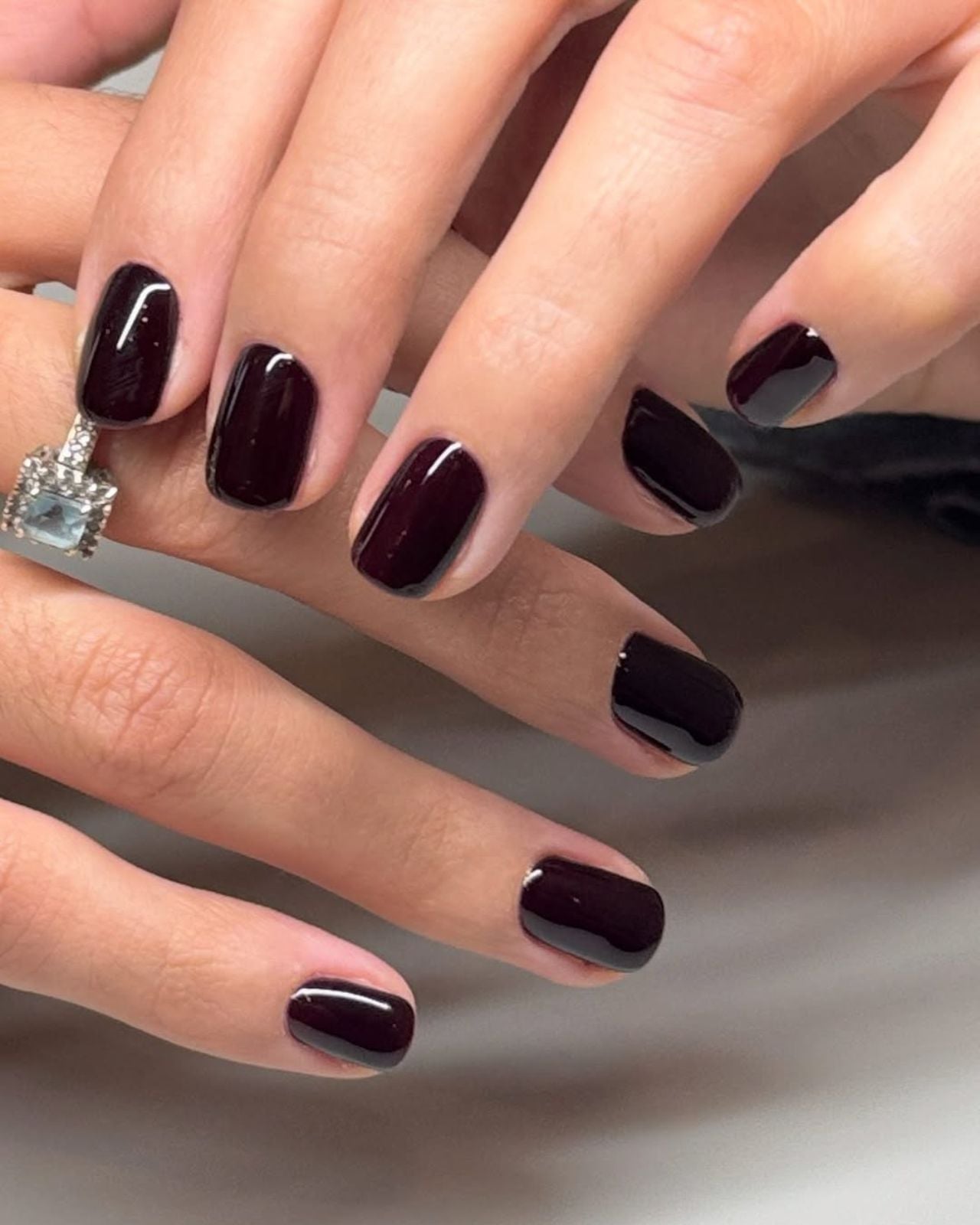 Deep Glossy Burgundy Short Oval Nails With Showcasing A Smooth Deep Glossy Burgundy Short Oval Nails With Showcasing A Smooth — Cute Dark Nails