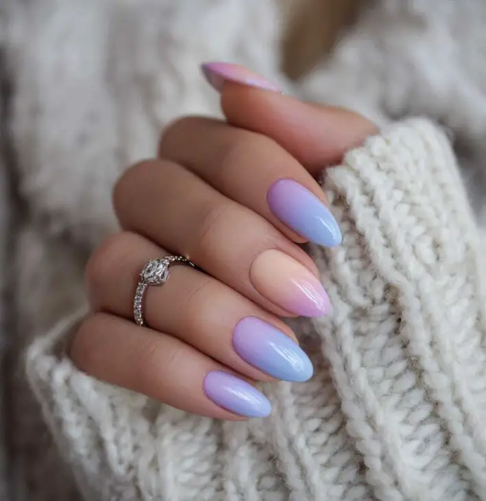 Pink to Blue Gradient Medium Oval Nails Pink to Blue Gradient Medium Oval Nails — Cute Oval Nails