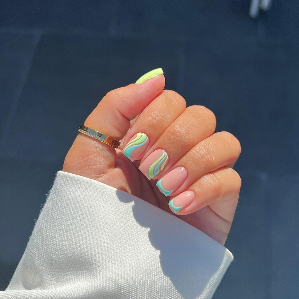 Nude Pastel Swirl Short Square Nails Nude Pastel Swirl Short Square Nails — Cute Short Acrylic Nails