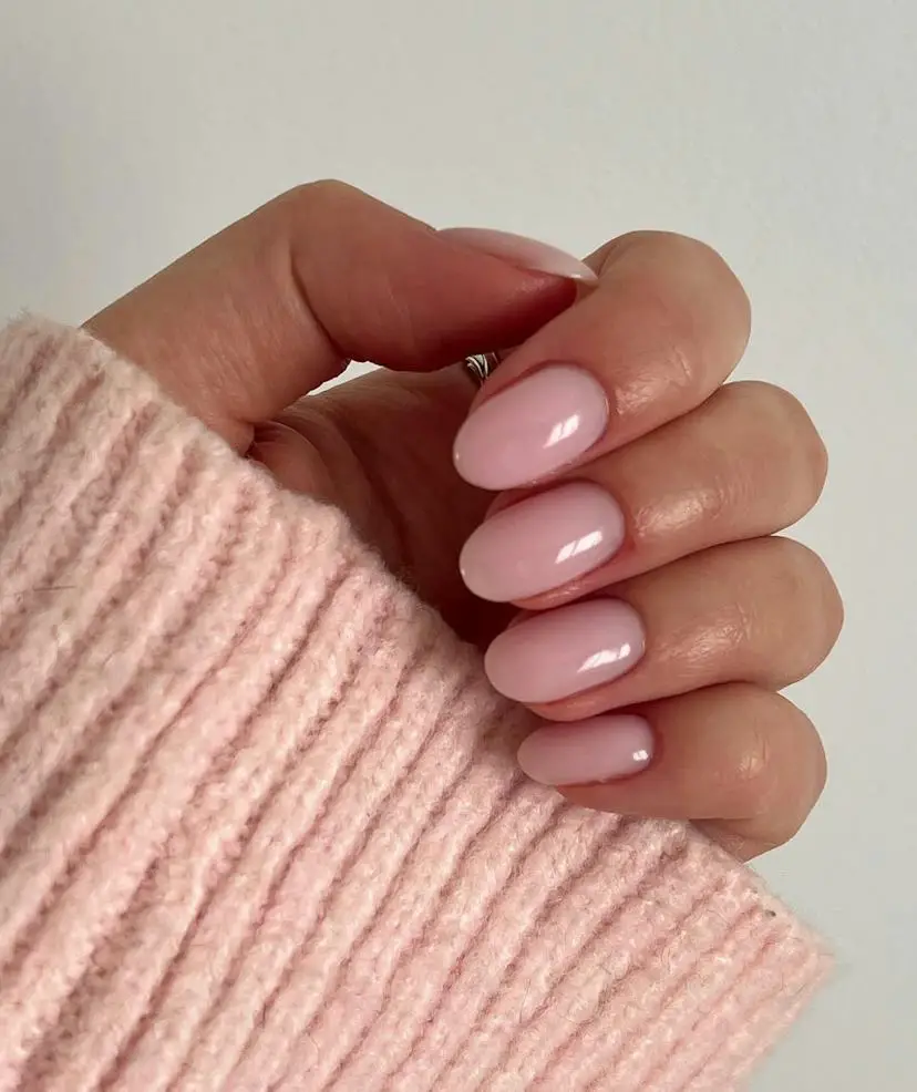Sheer Milky Pink Jelly Short Oval Nails Sheer Milky Pink Jelly Short Oval Nails — Cute Short Acrylic Nails
