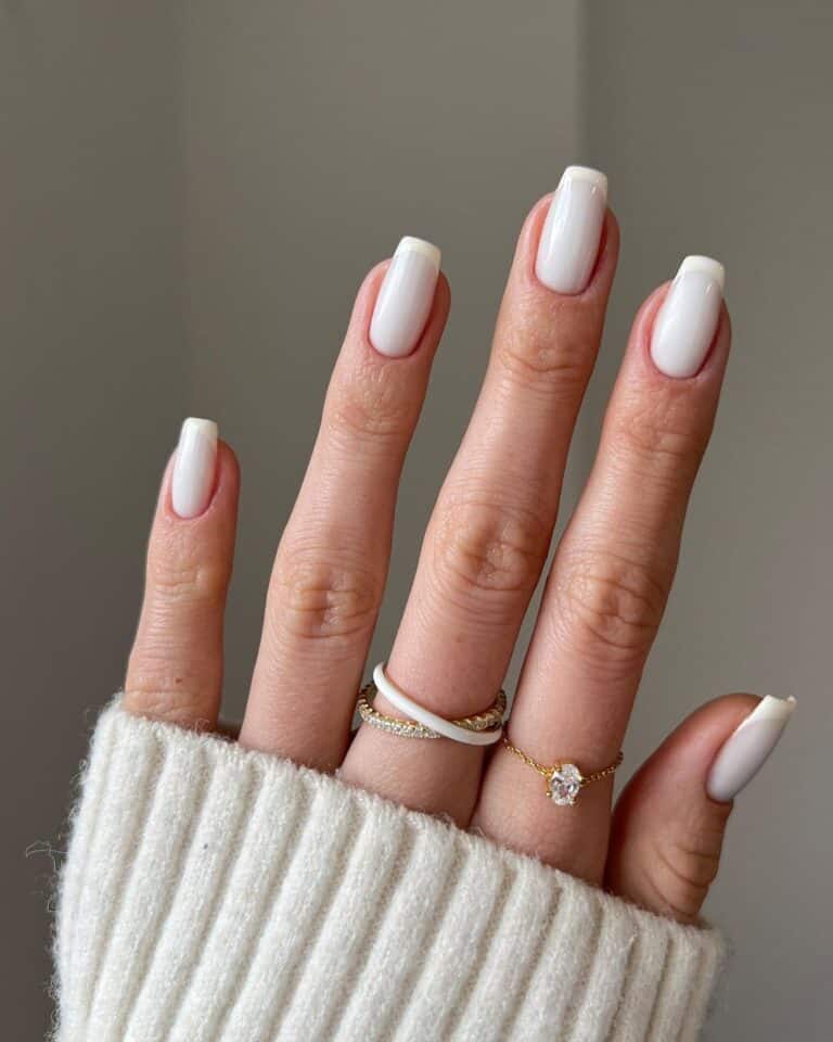 Medium Square Pinkish Base White French Nails Medium Square Pinkish Base White French Nails — Cute White Nails