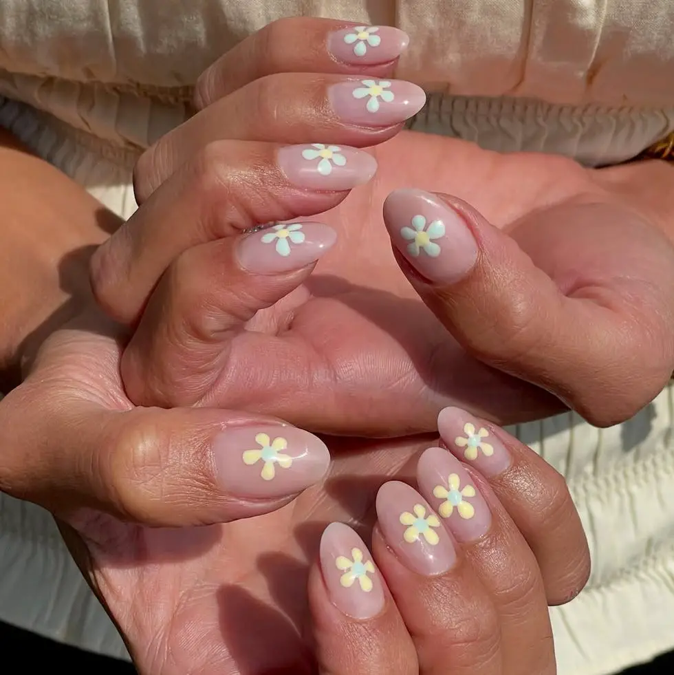 Medium Almond Muted Pink With Pastel Flowers — Easy Nail Art Inspo