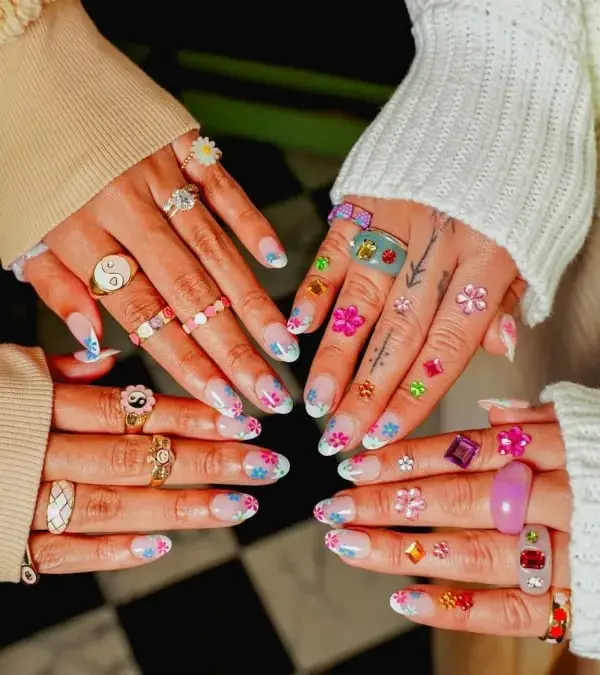 Medium Almond White French Tips With 3D Flowers — Easy Nail Art Inspo
