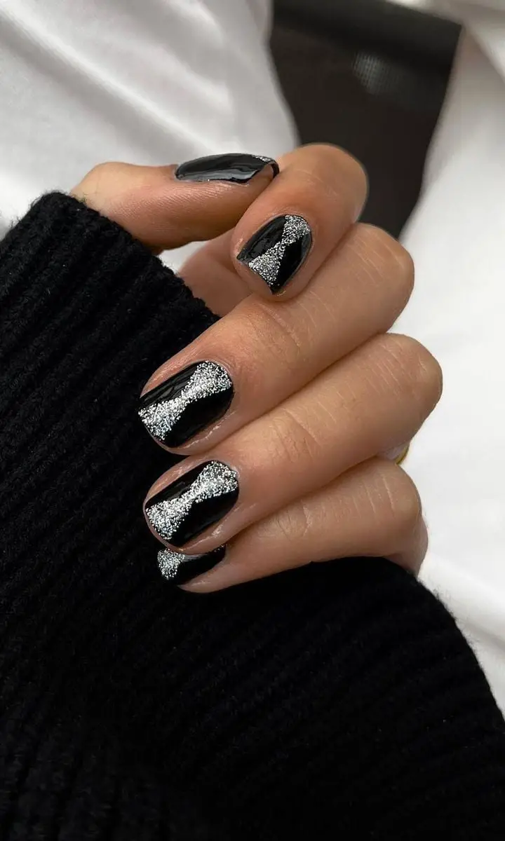 Contrasting Polka Dot Short Almond Nails — Easy Nail Art Inspo
