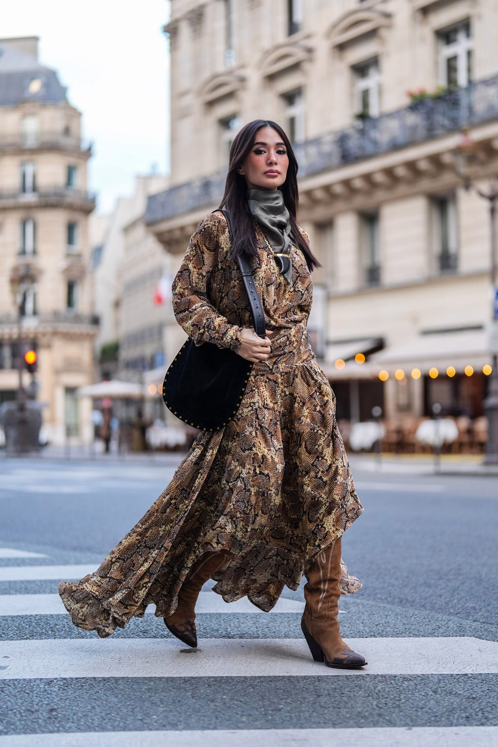 Snakeskin Print Maxi Dress with Cowboy Boots Snakeskin Print Maxi Dress with Cowboy Boots — Elegant Boho Outfits