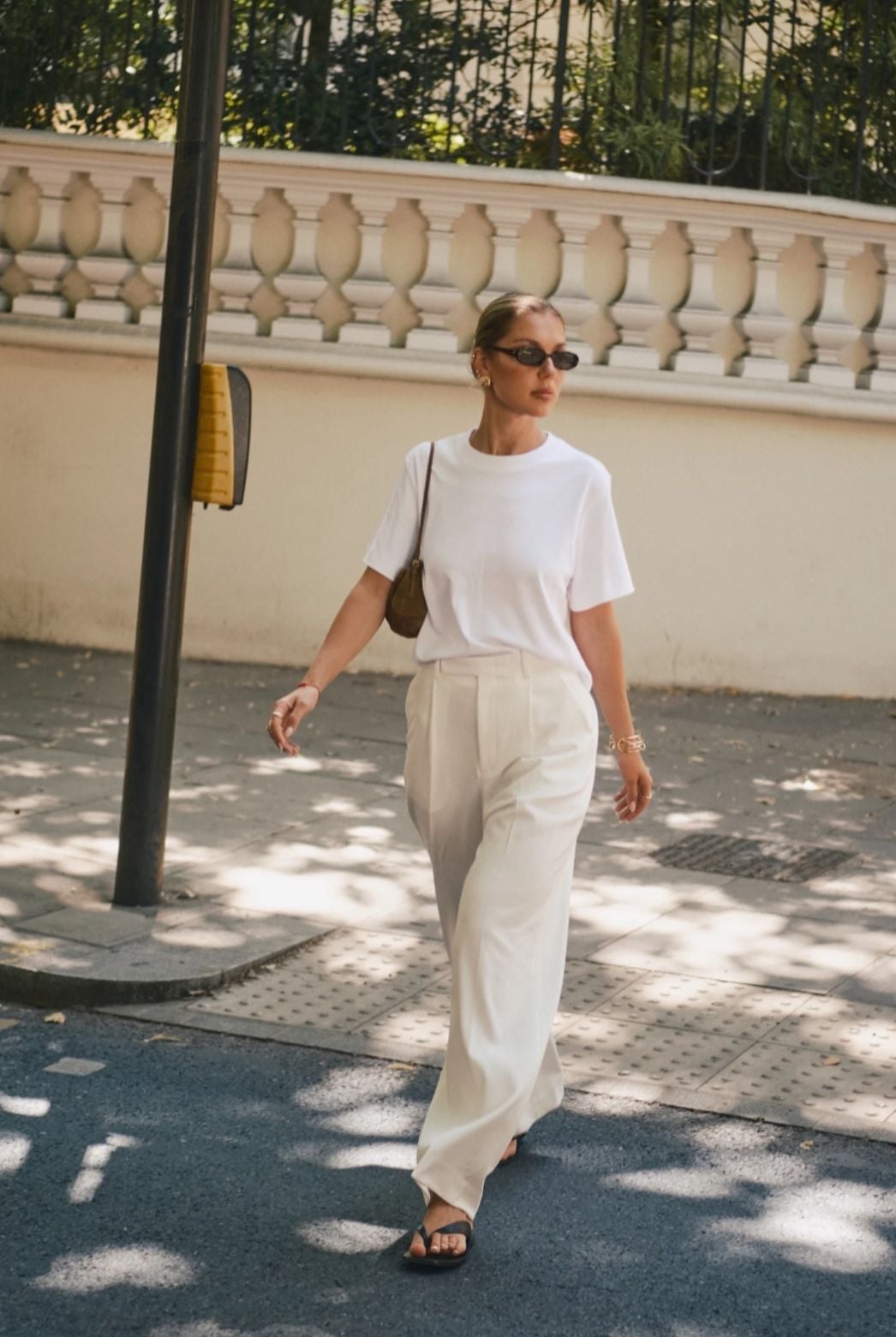 White T-Shirt and Wide-Leg Linen Trousers — Elegant Hot Weather Outfits