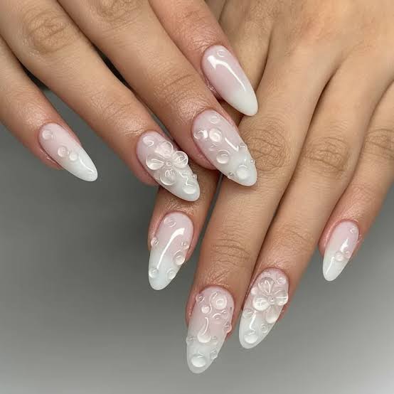 Medium Oval Pink Gold Glitter Gradient Nails — Elegant Korean Nail Art