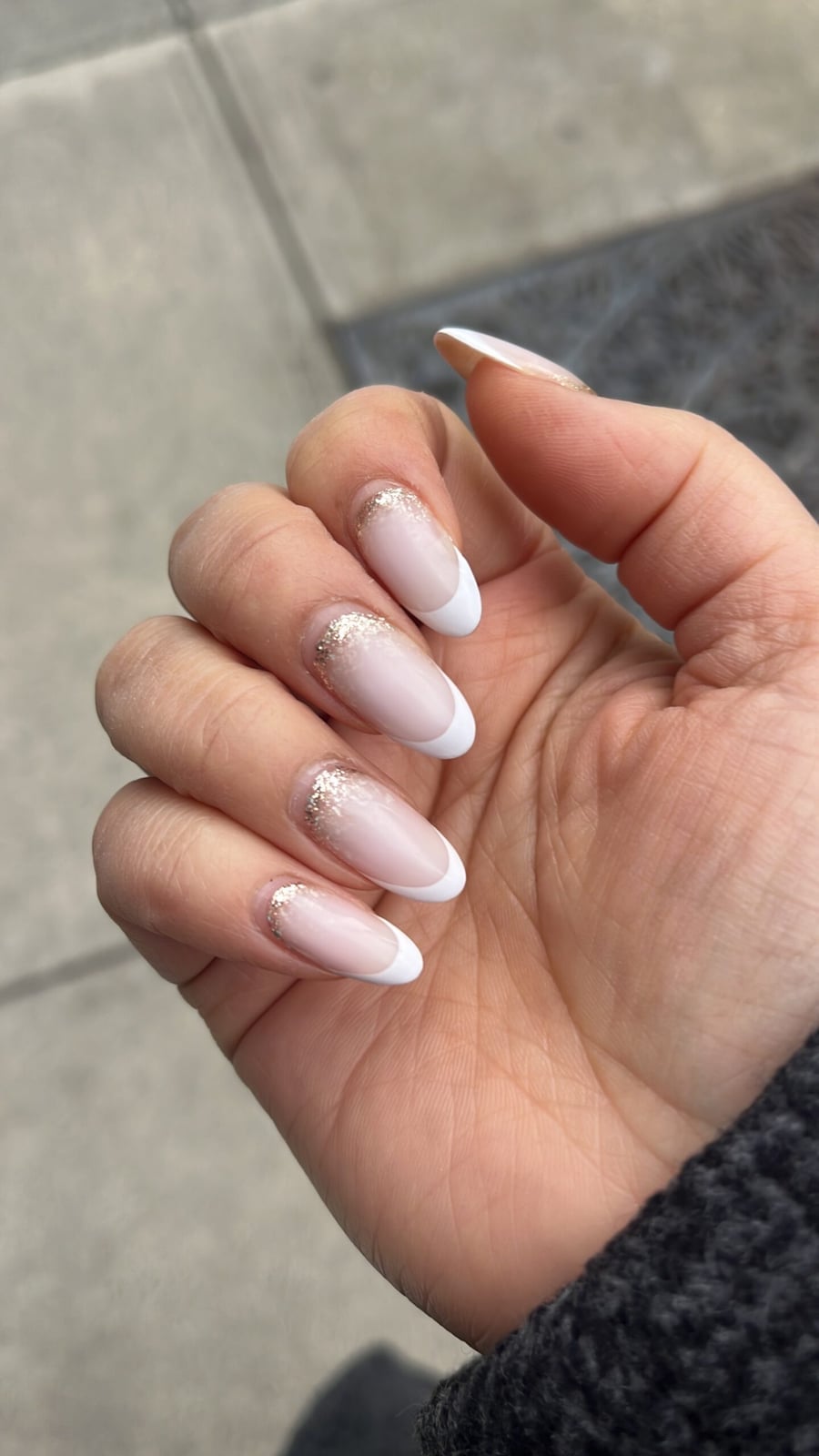 Medium Oval Pink White French Glitter Accent, Glossy Medium Oval Pink White French Glitter Accent, Glossy — Russian Manicure Inspiration