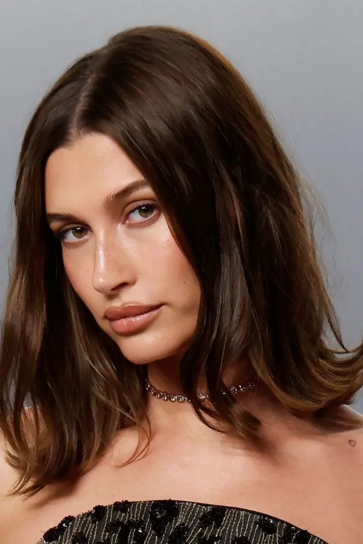 Chin Length Straight Dark Brown Bob, Close-Up Take — Simple 90s Blowout Hair