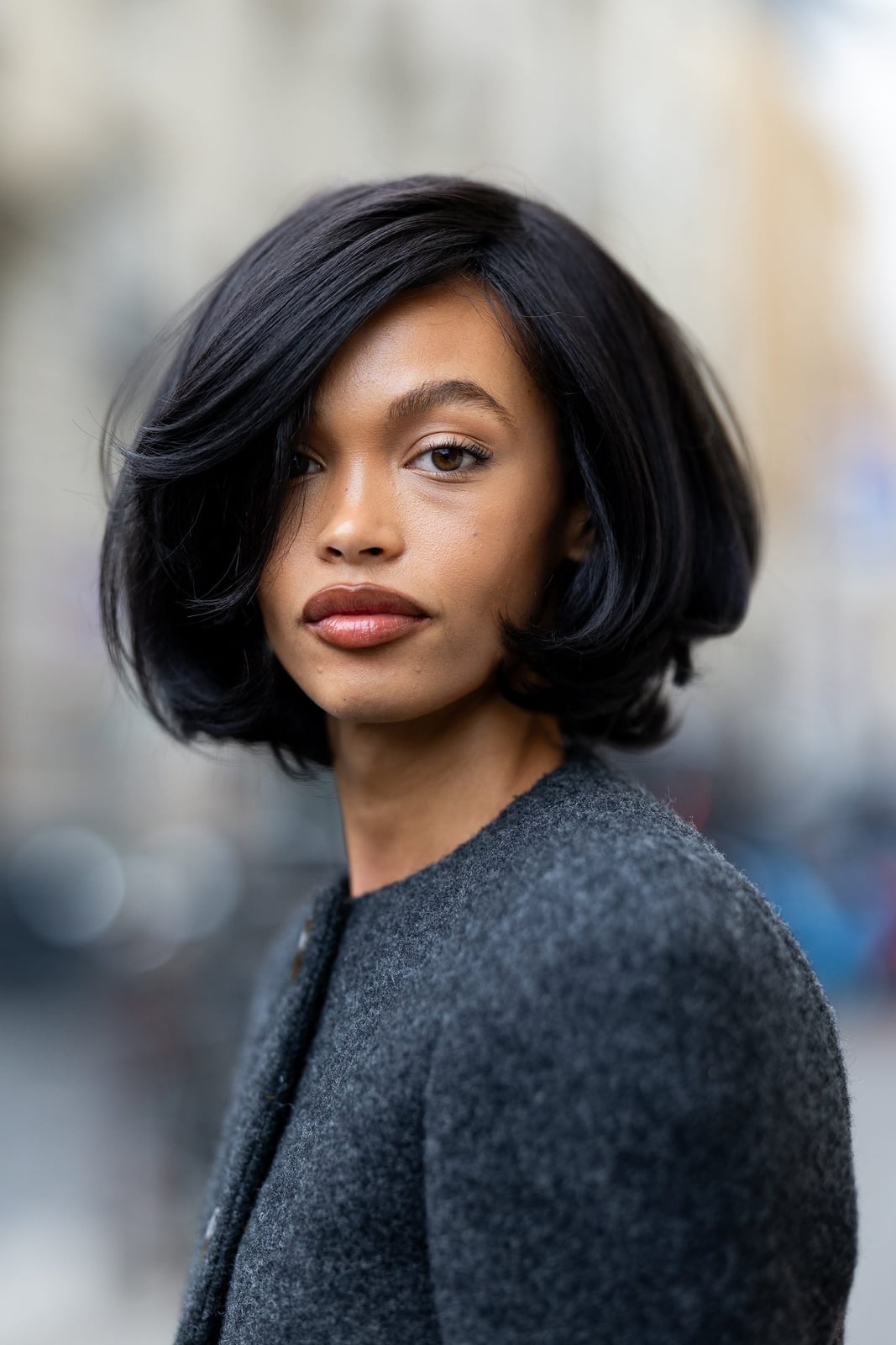Dark Blonde Collarbone Bob With Face Framing Layers Dark Blonde Collarbone Bob With Face Framing Layers — Simple A-Line Bob