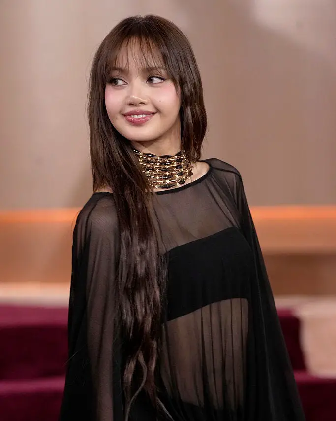 Collarbone Hush Cut With Face-Framing Layers — Simple Asian Haircuts